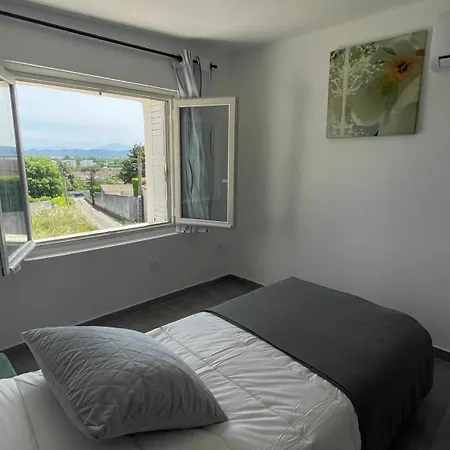Superbe Maison 3 A Saint Esprit *